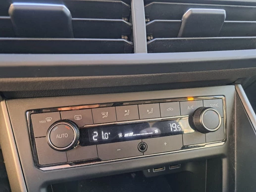 Volkswagen Polo - Afbeelding 2 van 11