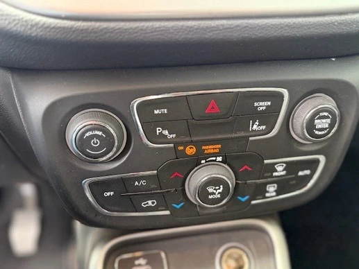 Jeep Compass - Afbeelding 11 van 20