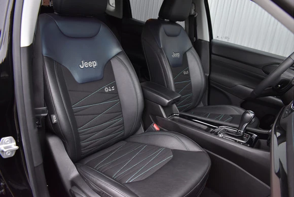 Jeep Compass - Afbeelding 10 van 30