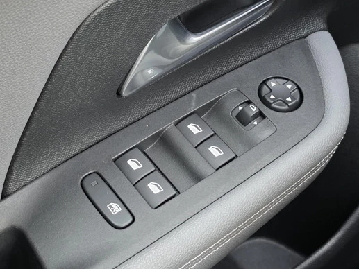 Opel Mokka-e - Afbeelding 11 van 30