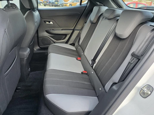 Opel Mokka-e - Afbeelding 27 van 30