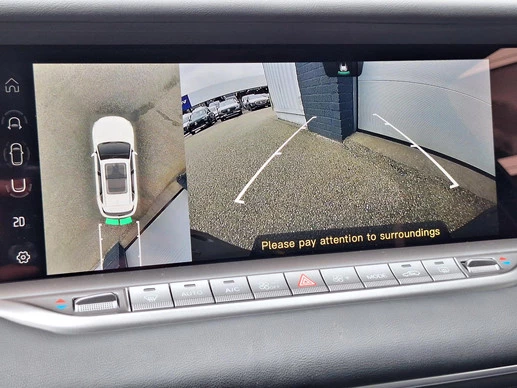 Voyah Free - Afbeelding 20 van 30