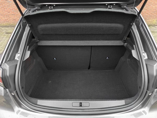 Peugeot 208 - Afbeelding 28 van 30