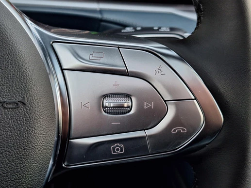 Voyah Free - Afbeelding 14 van 30