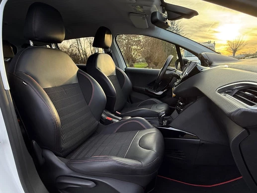 Peugeot 2008 - Afbeelding 10 van 30