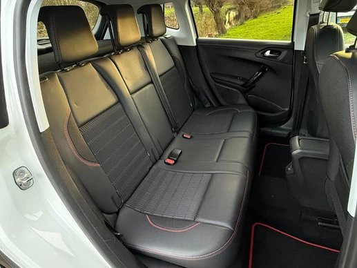 Peugeot 2008 - Afbeelding 12 van 30