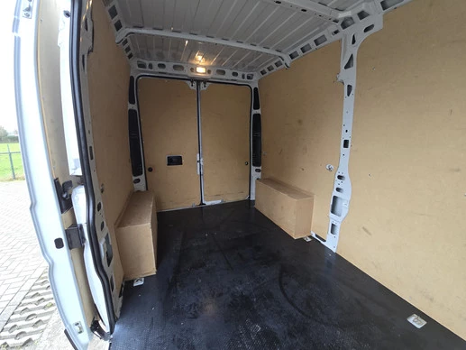 Peugeot Boxer - Afbeelding 24 van 30