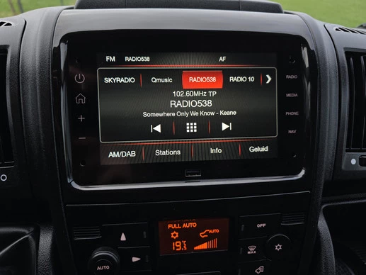 Peugeot Boxer - Afbeelding 26 van 30