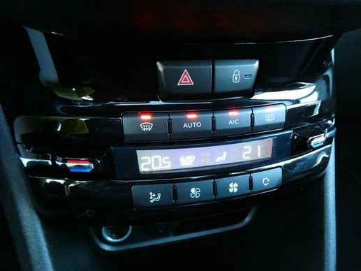 Peugeot 2008 - Afbeelding 12 van 23