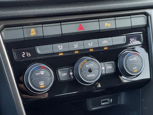 Volkswagen T-Roc - Afbeelding 17 van 22