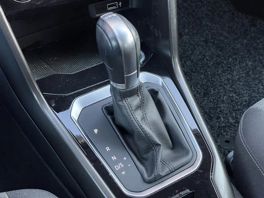 Volkswagen T-Roc - Afbeelding 18 van 22