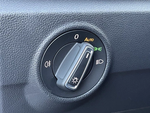 Volkswagen T-Roc - Afbeelding 19 van 22