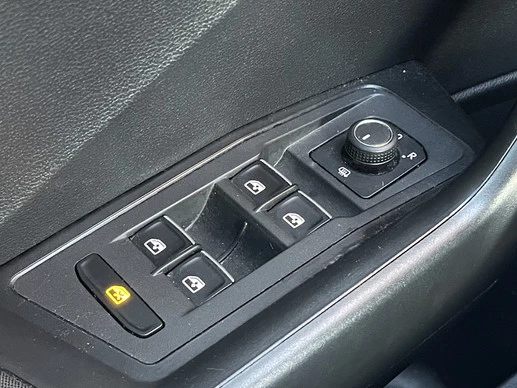 Volkswagen T-Roc - Afbeelding 20 van 22