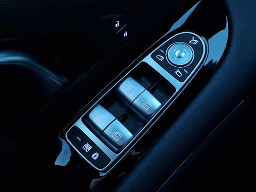 Voyah Free - Afbeelding 11 van 30