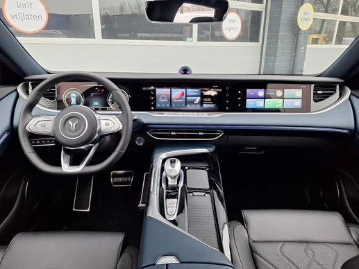 Voyah Free - Afbeelding 8 van 30