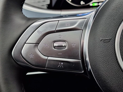 Voyah Free - Afbeelding 12 van 30