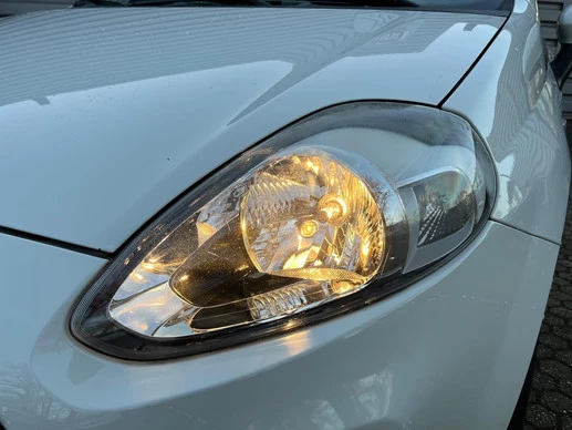 Fiat Punto - Afbeelding 25 van 30