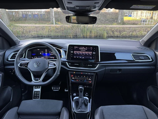 Volkswagen T-Roc - Afbeelding 15 van 30