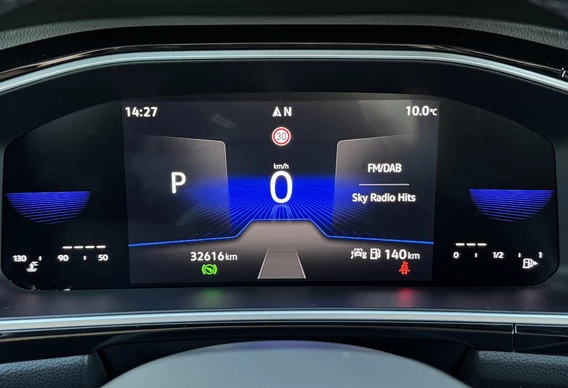 Volkswagen T-Roc - Afbeelding 19 van 30