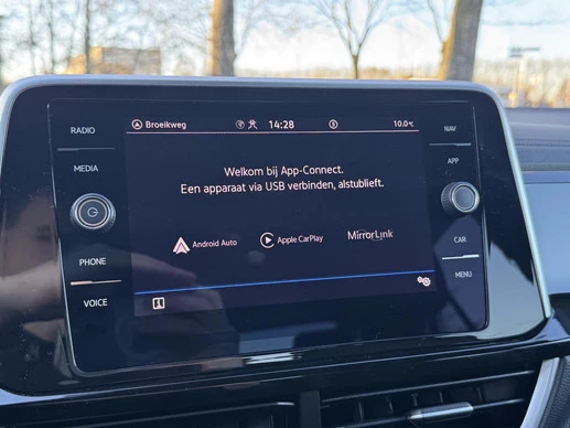 Volkswagen T-Roc - Afbeelding 22 van 30