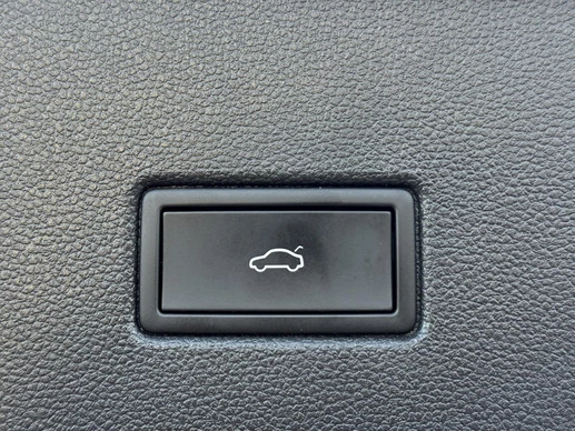 Volkswagen T-Roc - Afbeelding 29 van 30