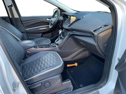 Ford Kuga - Afbeelding 15 van 30