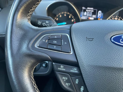 Ford Kuga - Afbeelding 23 van 30