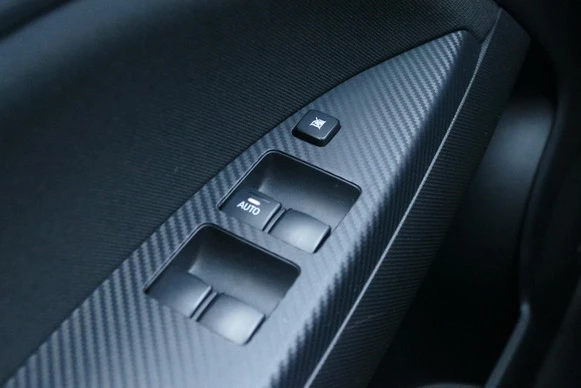 Mitsubishi Space Star - Afbeelding 10 van 25