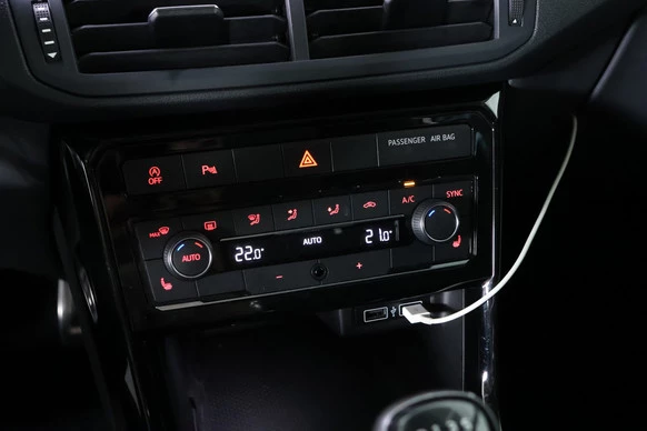 Volkswagen T-Cross - Afbeelding 16 van 27