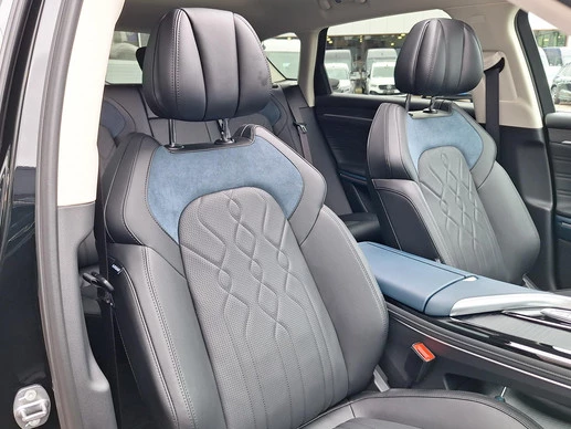 Voyah Free - Afbeelding 6 van 30