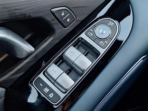 Voyah Free - Afbeelding 11 van 30