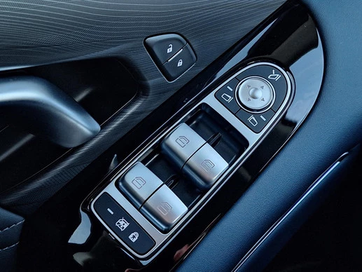 Voyah Free - Afbeelding 11 van 30