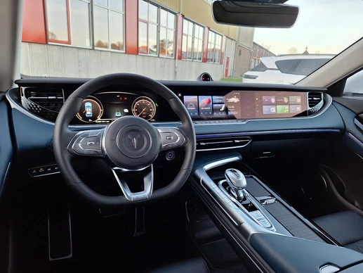 Voyah Free - Afbeelding 8 van 30