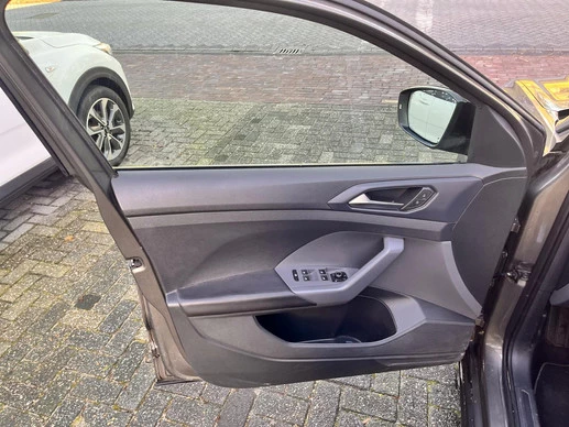 Volkswagen T-Cross - Afbeelding 6 van 30