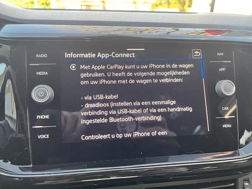 Volkswagen T-Cross - Afbeelding 27 van 30