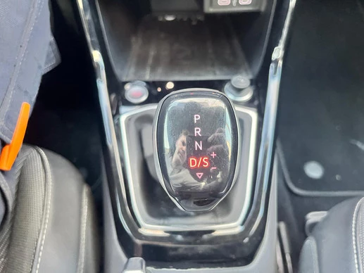 Volkswagen T-Cross - Afbeelding 28 van 30