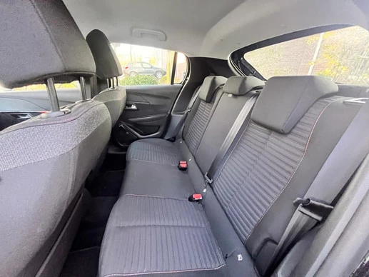 Peugeot 208 - Afbeelding 12 van 30