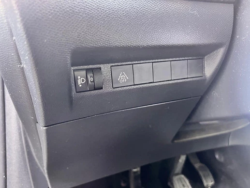 Peugeot 208 - Afbeelding 14 van 30