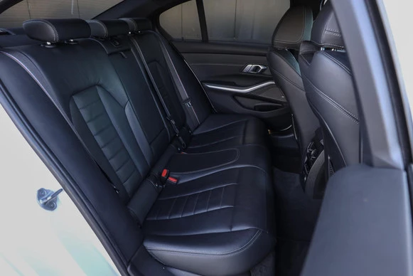 BMW 3 Serie - Afbeelding 28 van 30