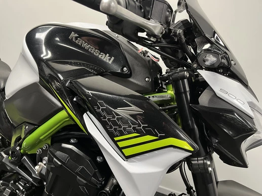 Kawasaki Z900 - Afbeelding 2 van 19