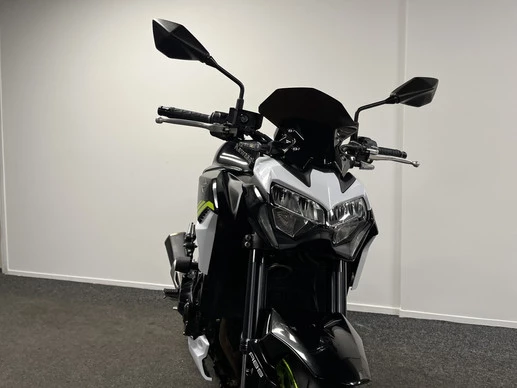 Kawasaki Z900 - Afbeelding 12 van 19
