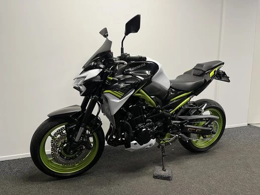 Kawasaki Z900 - Afbeelding 14 van 19