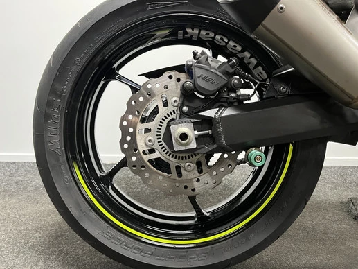 Kawasaki Z900 - Afbeelding 8 van 22