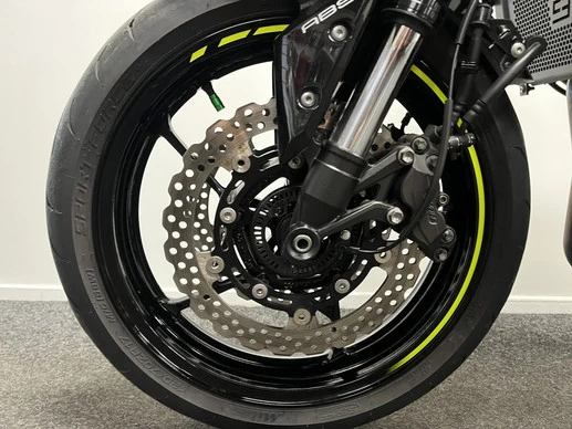 Kawasaki Z900 - Afbeelding 16 van 22