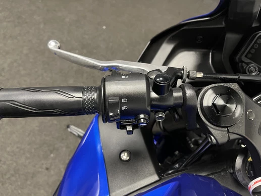 Yamaha YZF - Afbeelding 20 van 21