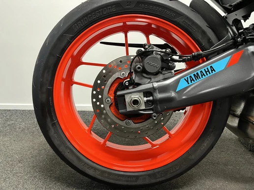 Yamaha MT 09 - Afbeelding 8 van 22