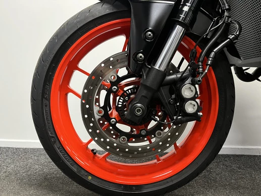 Yamaha MT 09 - Afbeelding 16 van 22