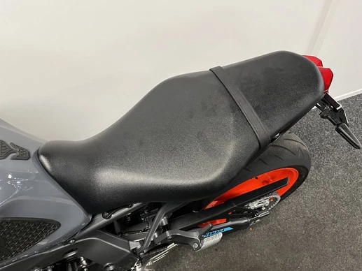 Yamaha MT 09 - Afbeelding 20 van 22