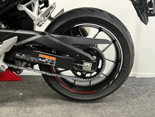 Honda CBR 500 - Afbeelding 18 van 22