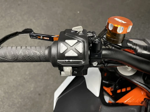 KTM 1290 - Afbeelding 21 van 22